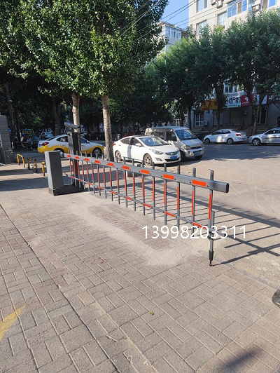 沈陽(yáng)鐵西區(qū)路官一街8號(hào)安裝停車(chē)場(chǎng)道閘車(chē)牌識(shí)別設(shè)備13998203311