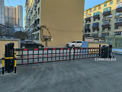 某事業(yè)單位對(duì)開(kāi)空降道閘車(chē)牌識(shí)別系統(tǒng)